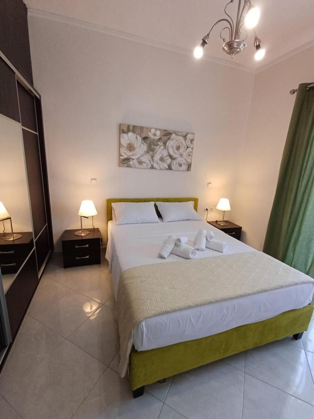 אמרינתוס Luxury Apartment מראה חיצוני תמונה